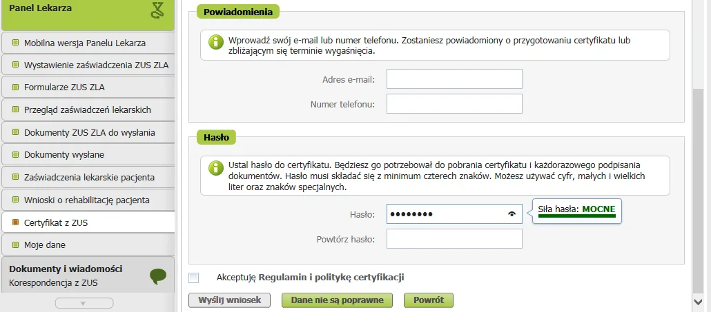 Sekcja Hasło we wniosku o certyfikat z siłą hasła i przyciskiem Wyślij wniosek